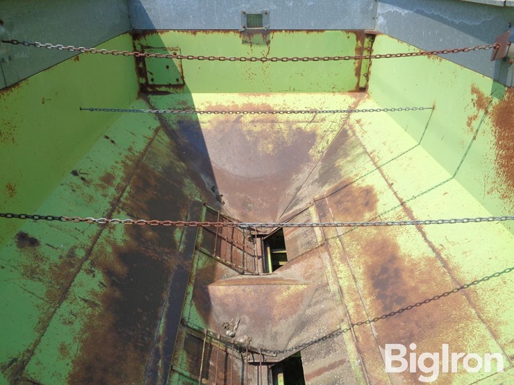 parker-grain-buggy-image-18
