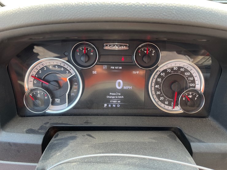2013-dodge-1500-image-78