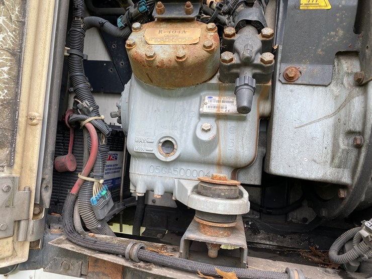 2005-utility-3000r-reefer-image-39