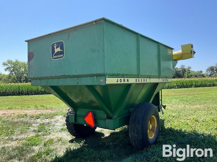 john-deere-1210a-image-5