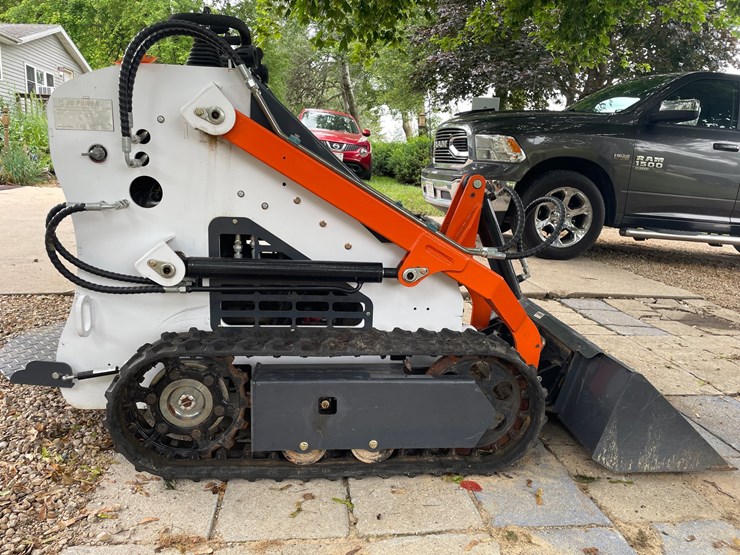 #225-•-2024-jq-power-mini-track-skid-steer-with-bucket-(sun-prairie,-wi)-image-4