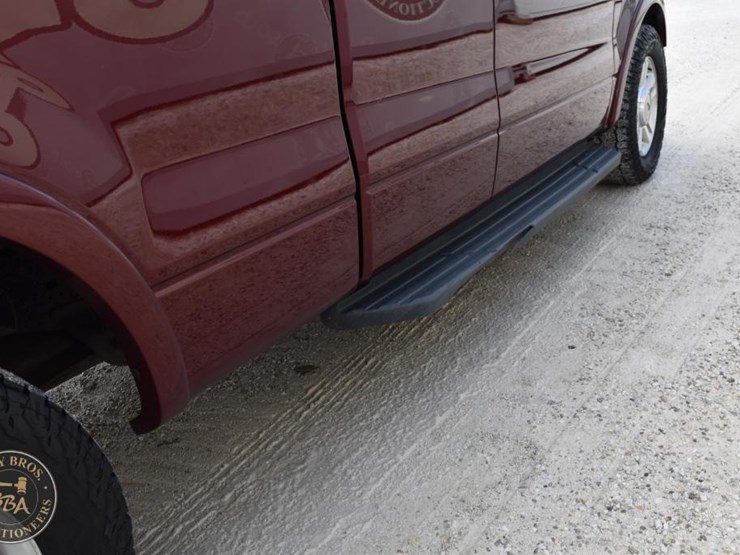 2004-ford-f150-lariat-image-23