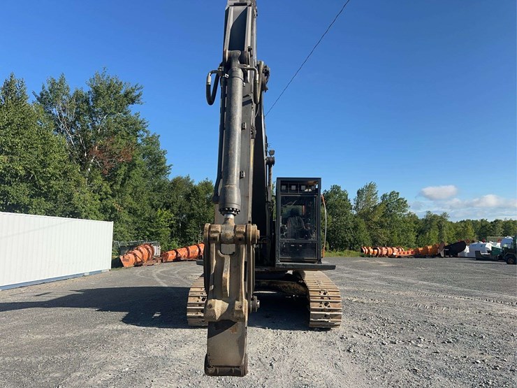 2018-volvo-ec220el-image-2