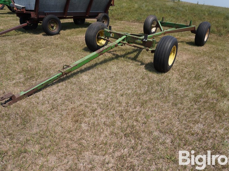 john-deere-1075-image-1