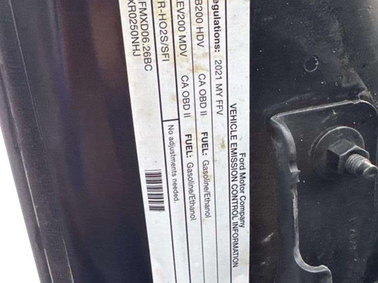 2021-ford-f250-lariat-image-32