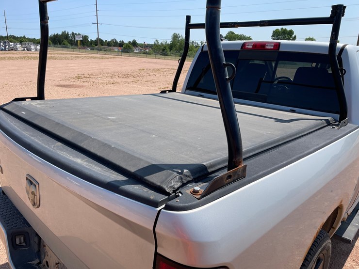 2013-dodge-1500-image-71