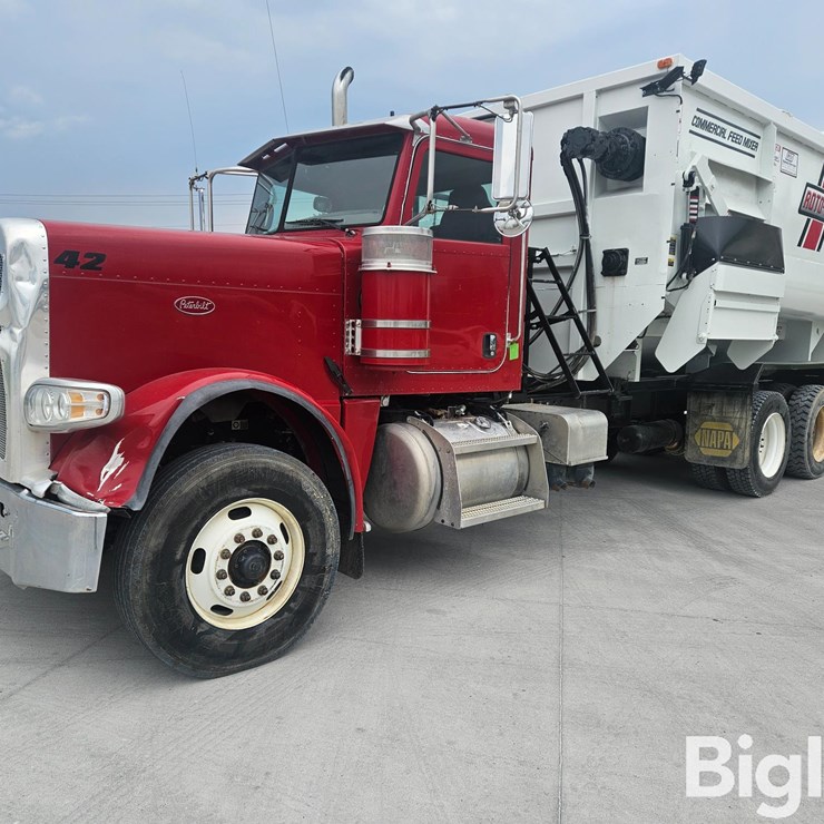 2020 PETERBILT 389