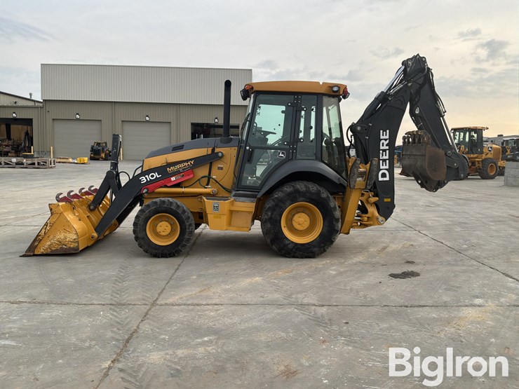 2018-deere-310l-image-8