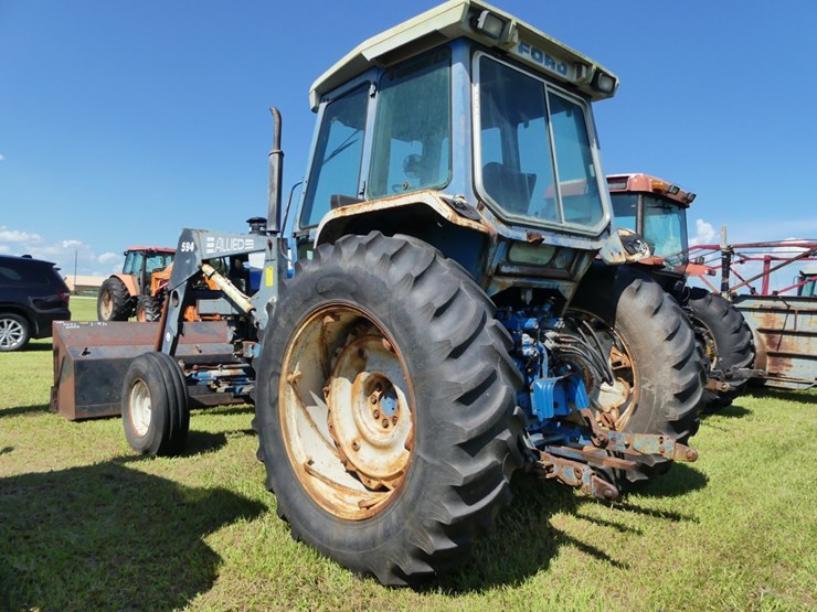 ford-7710-image-4