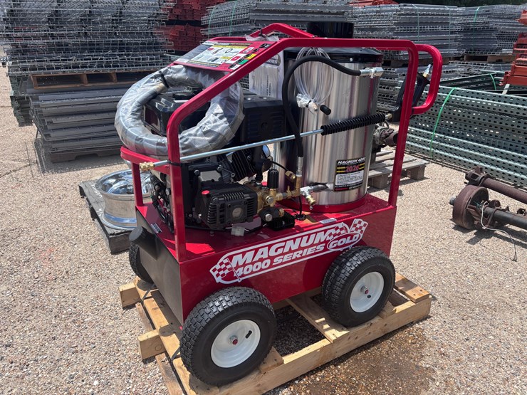 #2852-•-2026-magnum-4000-pressure-washer-image-3