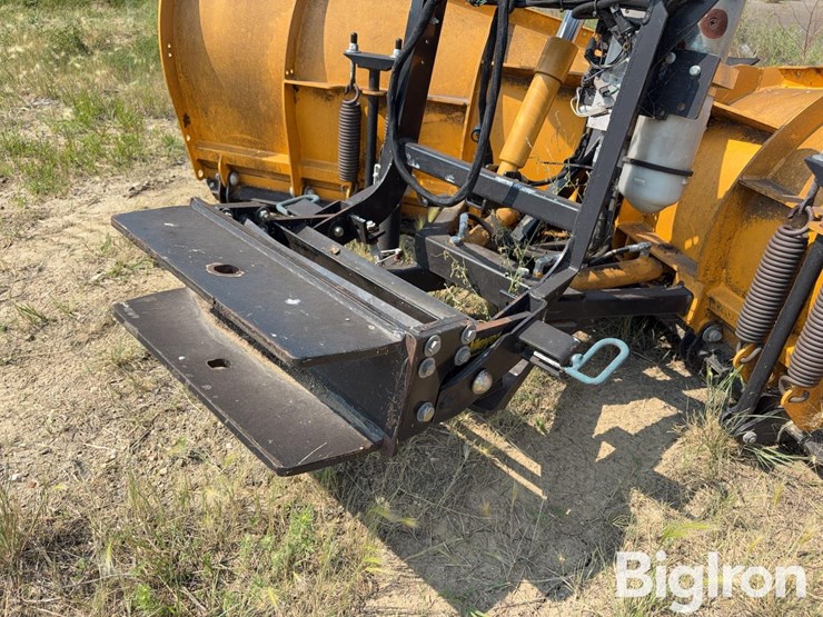 meyers-super-v-snowplow-image-16