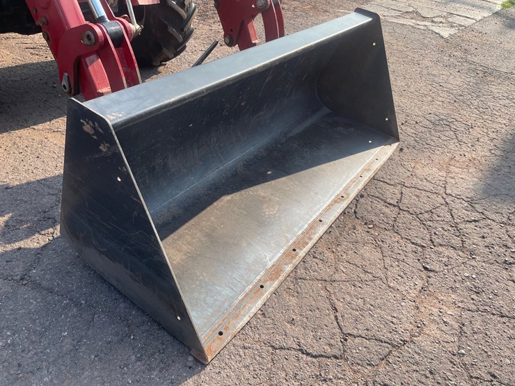 2019-case-ih-farmall-75a-image-46