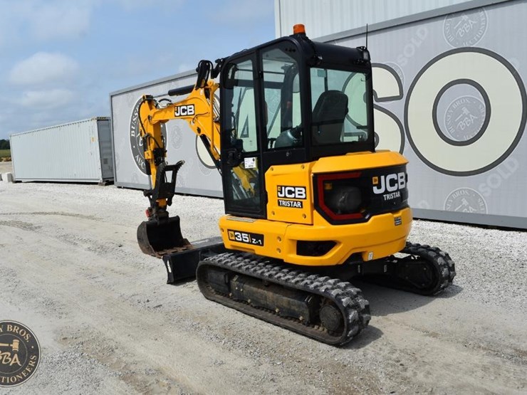 2024-jcb-35z-1-image-9