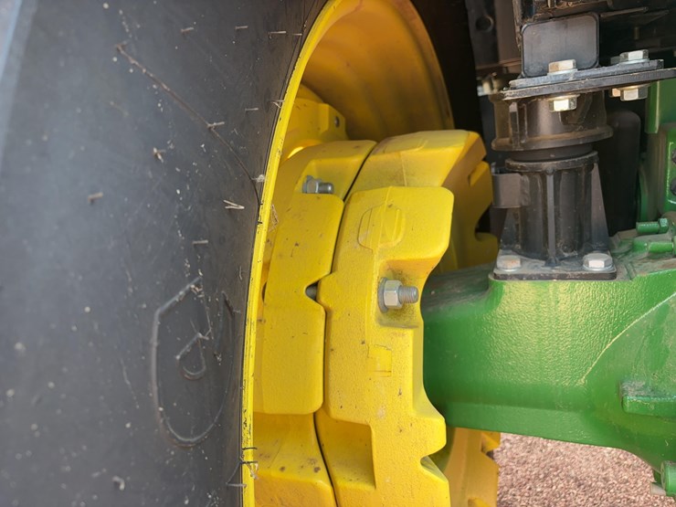 2020-john-deere-6155r-image-34