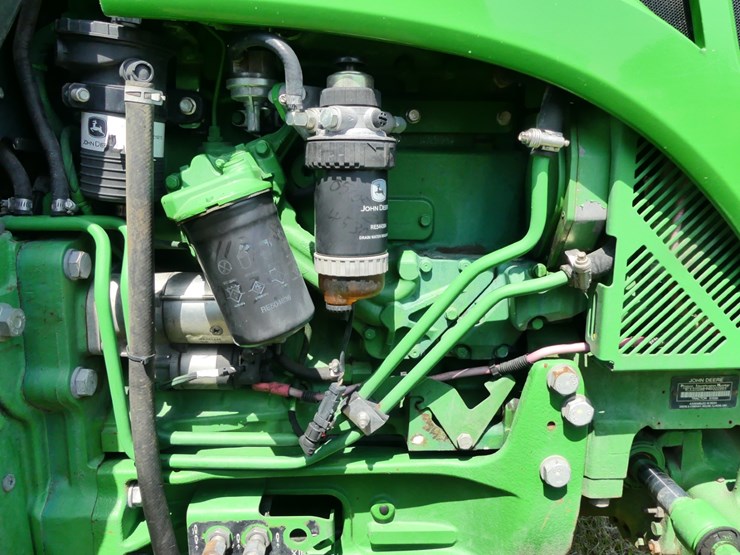 2022-john-deere-5115m-image-11