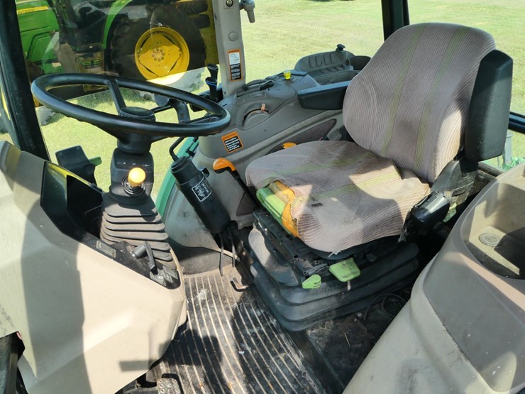 john-deere-6140d-image-12