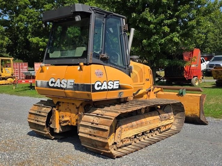 case-750l-image-4