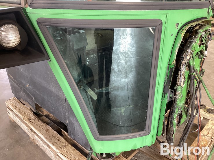 john-deere-4240-image-12