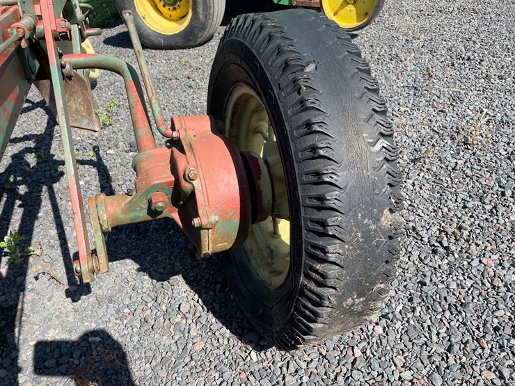 john-deere-2-image-7