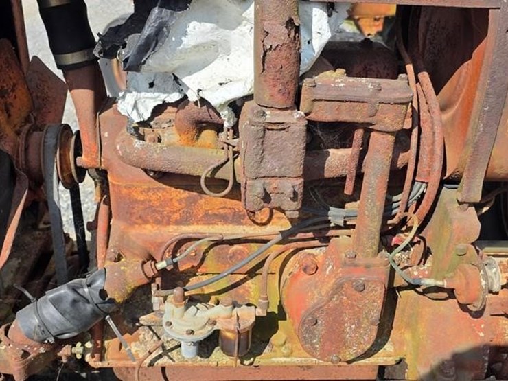 international-f14-image-18