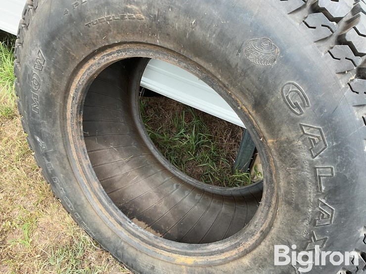 john-deere-3520-image-12