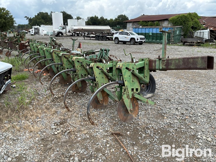 john-deere-885-image-5