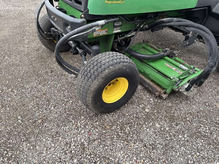 john-deere-8700-image-10