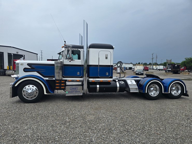 2000-peterbilt-379-image-6