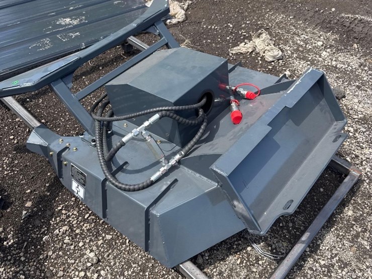 new-giyi-co-mini-stand-on-skidloader-disc-mulcher-attachment-model-mdm50-image-1