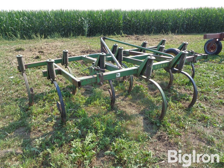 john-deere-1600-image-7