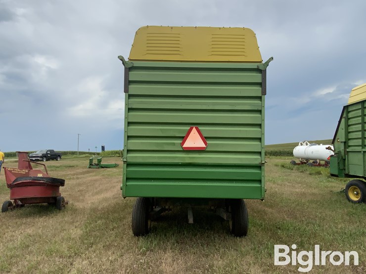 john-deere-716a-image-6