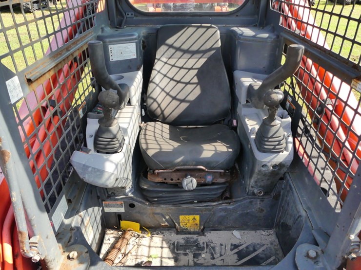 kubota-svl75-2-image-14