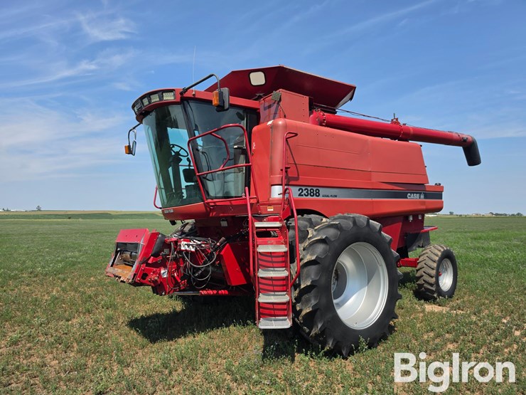 2002-case-ih-2388-image-1