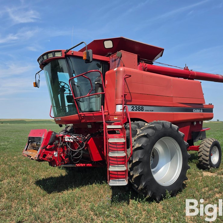 2002 CASE IH 2388