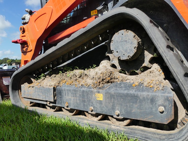 2024-kubota-svl75-2-image-5
