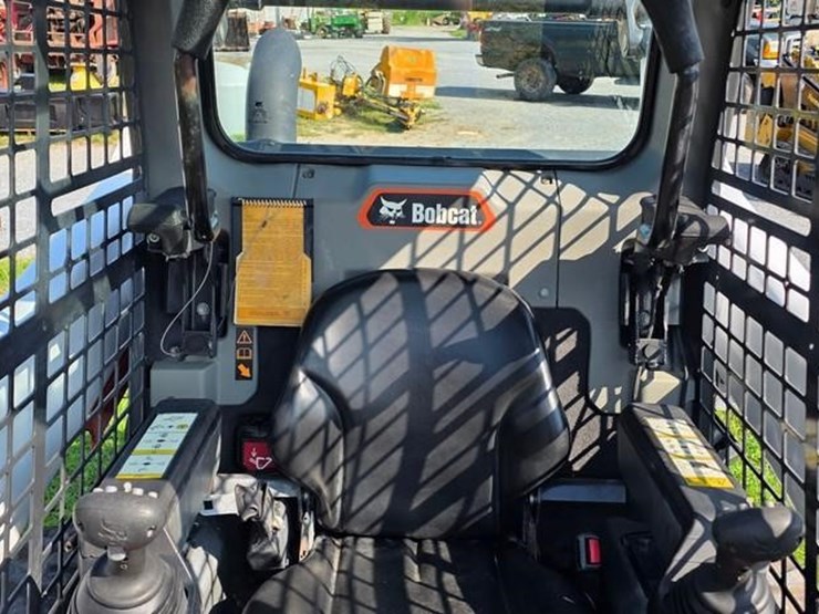 2020-bobcat-s64-image-40