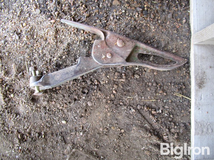 john-deere-68-image-12