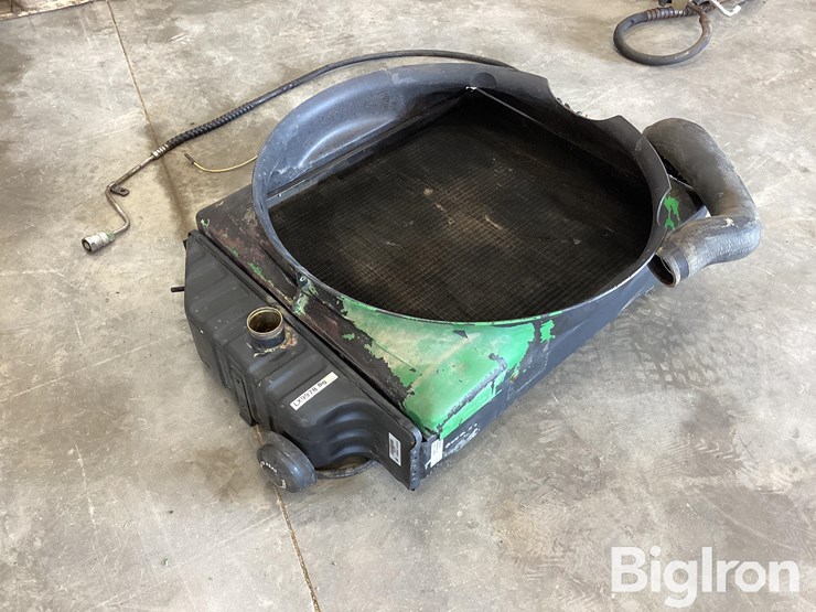 john-deere-4240-image-5