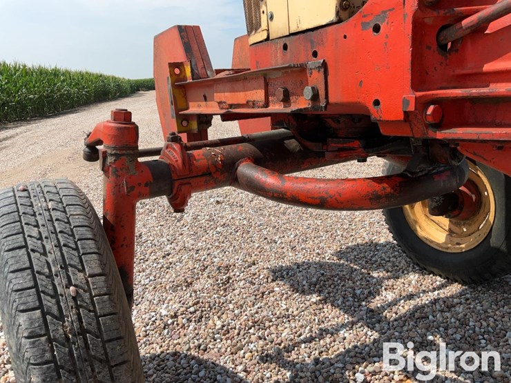 1965-case-730-comfort-king-2wd-tractor-image-15
