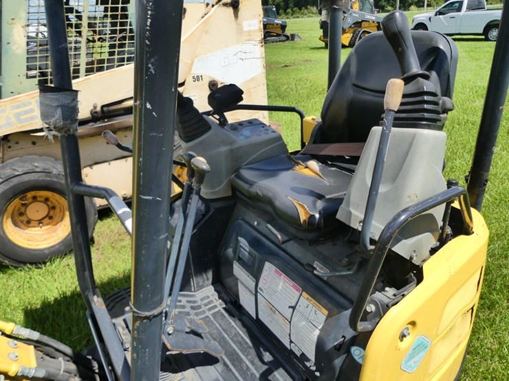 2017-yanmar-v1017-image-11