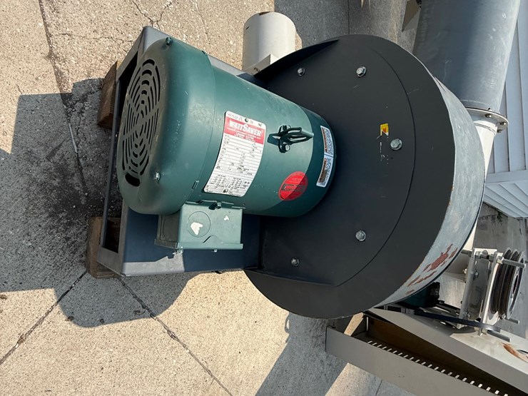 kleenair-self-powered-xl-14"-grain-screener-image-14