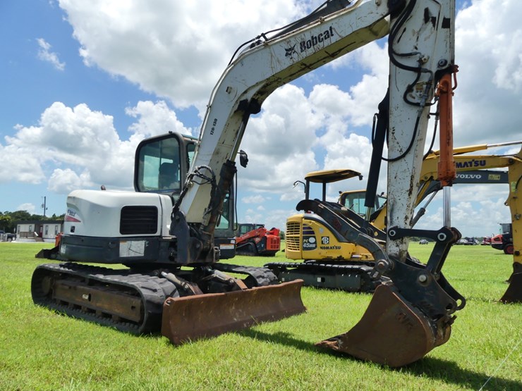 2011-bobcat-e80-image-2