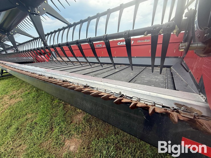 2014-case-ih-3162-image-14