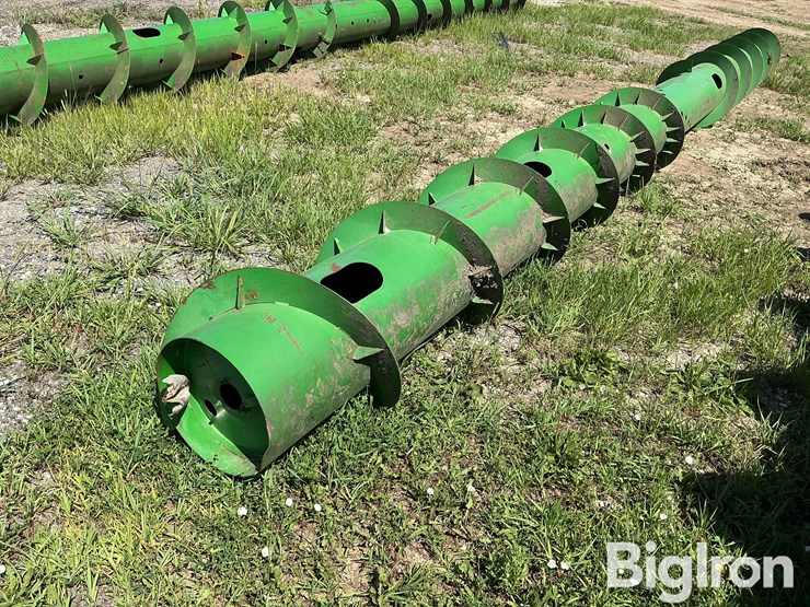 john-deere-630f-image-1