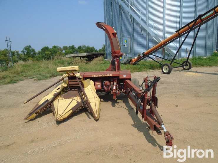 new-holland-782-image-2