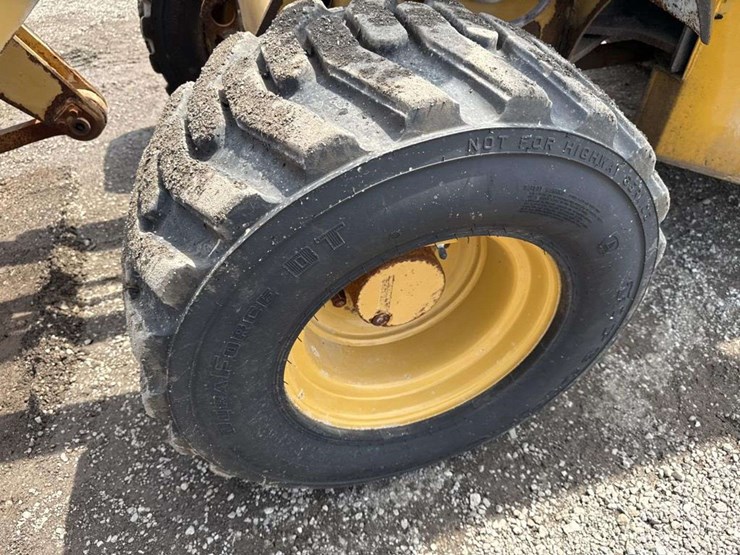caterpillar-903c-image-9