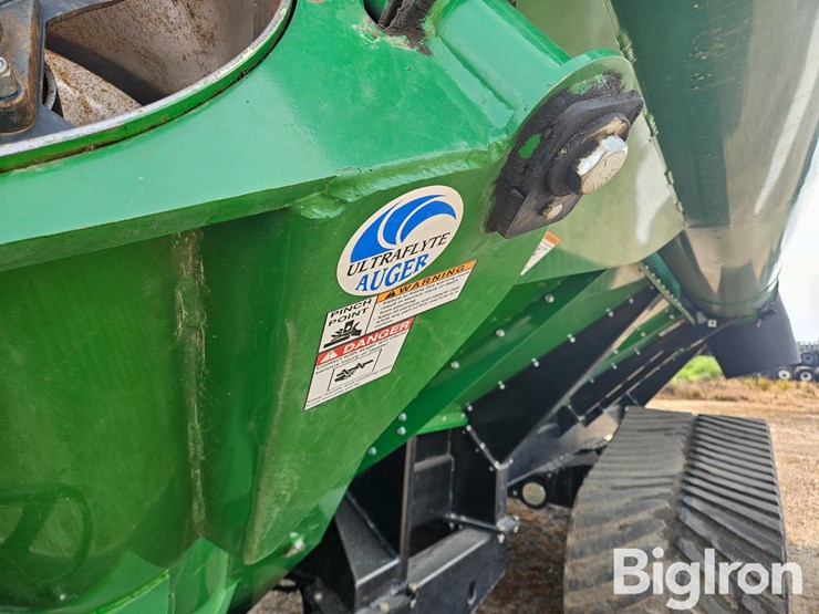 2022-demco-2200-grain-cart-image-16
