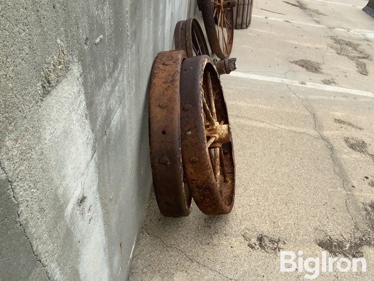 28"-&-32"-steel-wheels-image-4