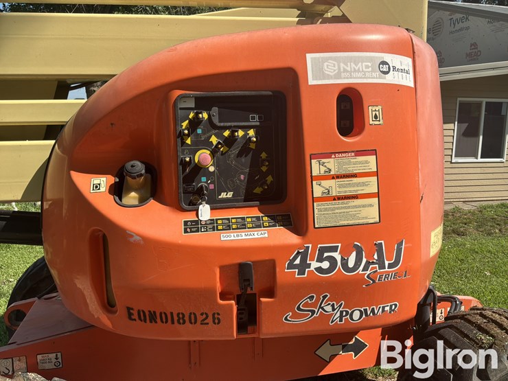 2005-jlg-450aj-image-17