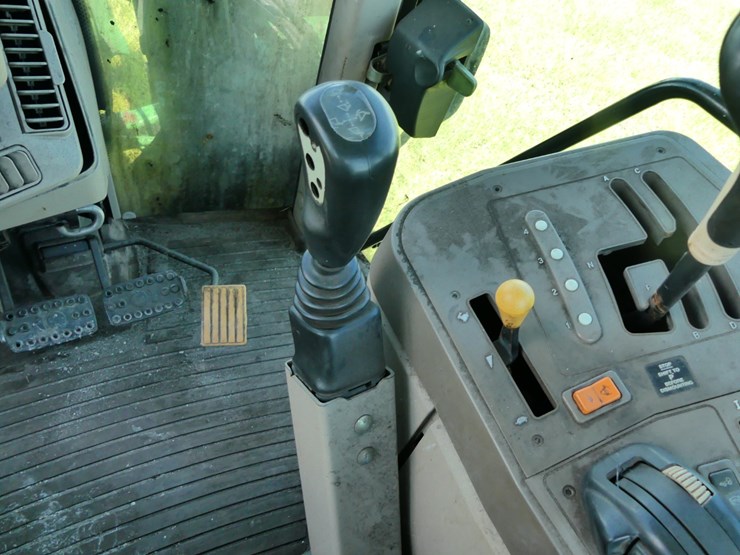 john-deere-6430-image-22